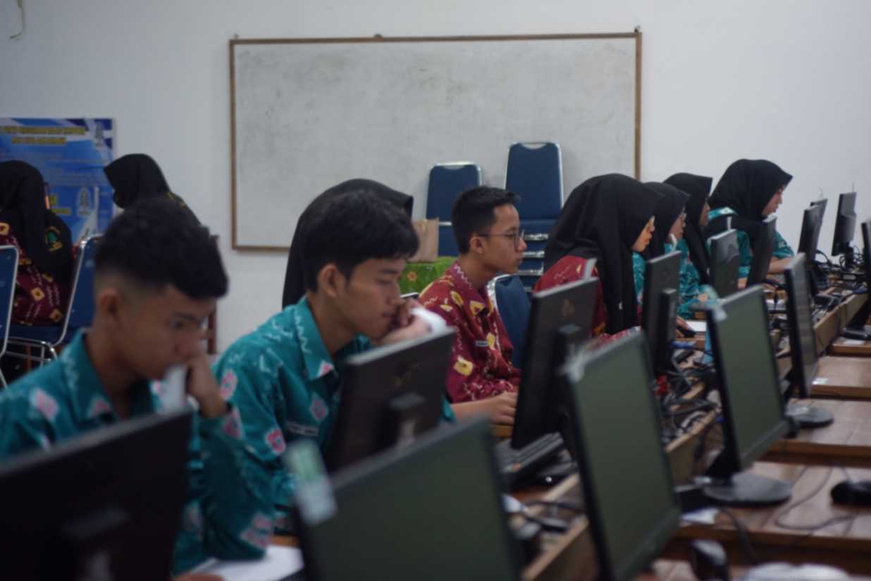 OLIMPIADE SAINS NASIONAL TINGKAT KOTA DAY 1